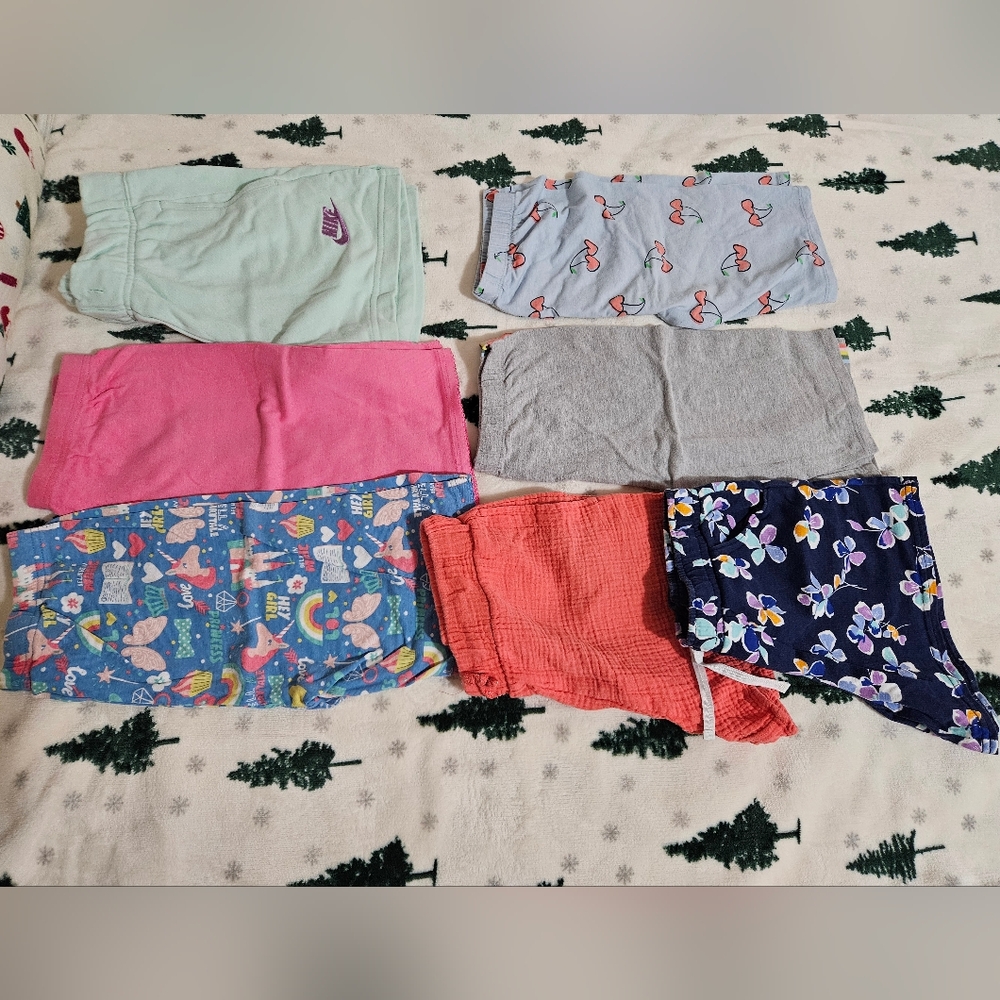Nike and Patterned Shorts Set